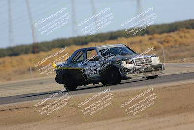 media/Oct-02-2022-24 Hours of Lemons (Sun) [[cb81b089e1]]/915am (I-5)/